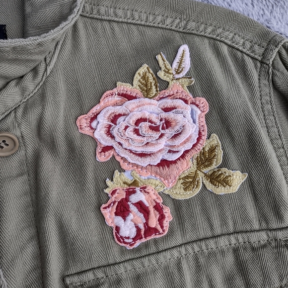 Topshop Ethan Rose Appliqué Utility Jacket Army Green Size 6 - Picture 8 of 11